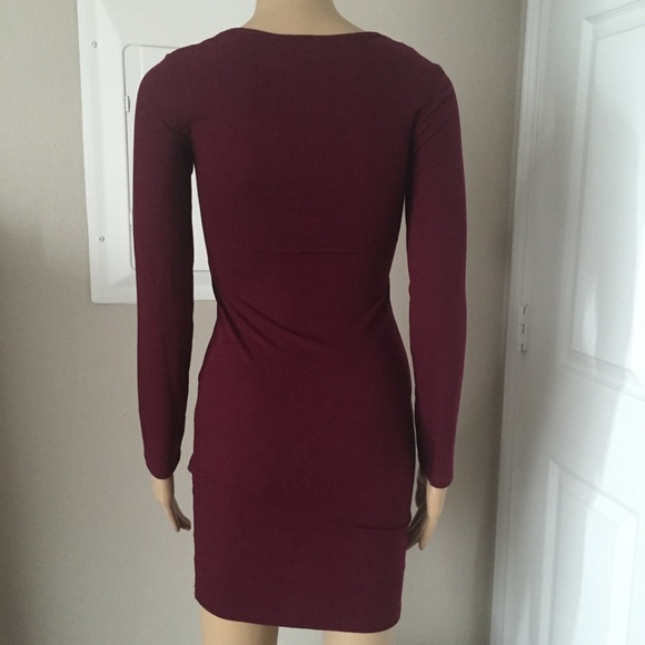 New! 💥ELENA burgundy lace up dress - Picture 6 of 6